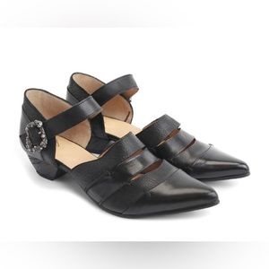 Brand new John Fluevog Truths Alison - Sexy Skull-Buckled Mary Jane